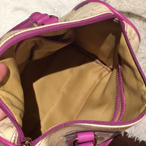 NEW Crossbody Bag - Picture 3 of 4